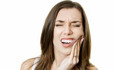 Болит здоровый зуб